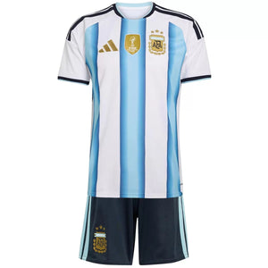 طقم أطفال الأرجنتين الأساسي 2026 - الجهة الأمامية