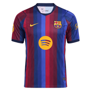 قميص برشلونة الأساسي 2026/2027 - الجهة الأمامية